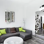 Alegria Villa *